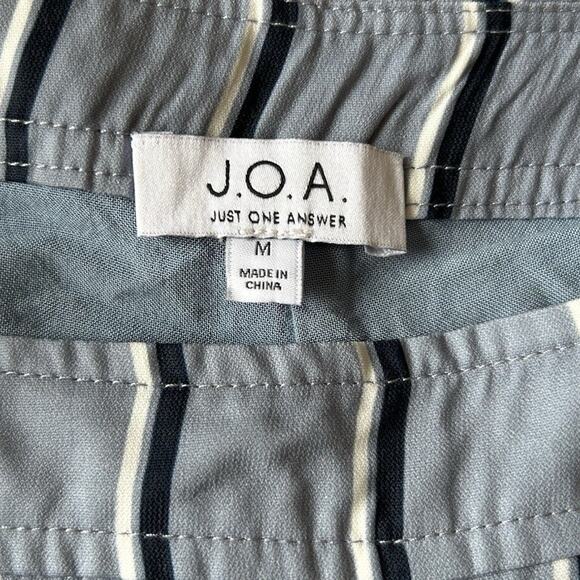 j.o.a. Split Leg Pants Capri Stripes Med Silk Feminine Office Siren Preppy Sexy - Picture 6 of 11